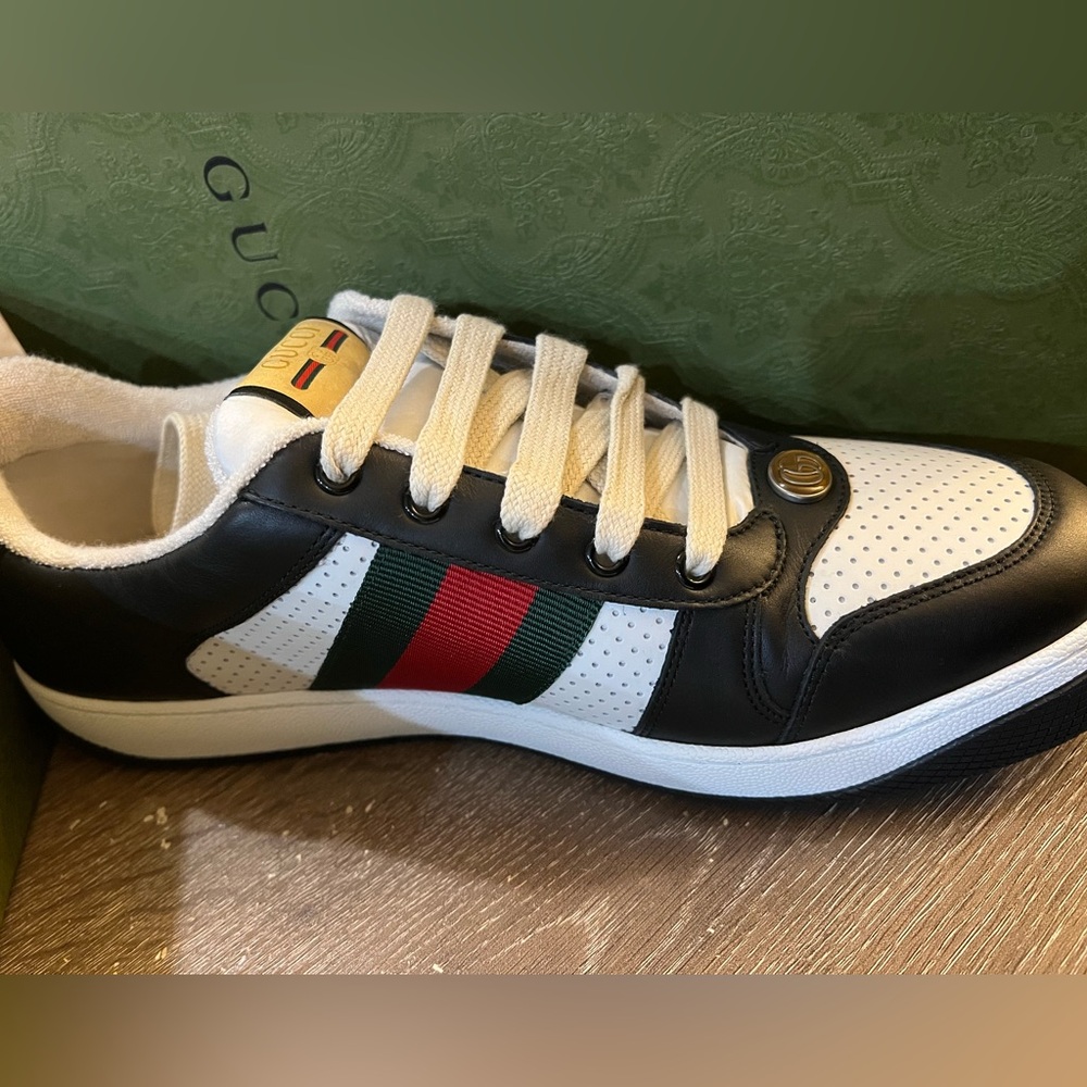 Gucci Leather Sneakers with Red and Green Accents